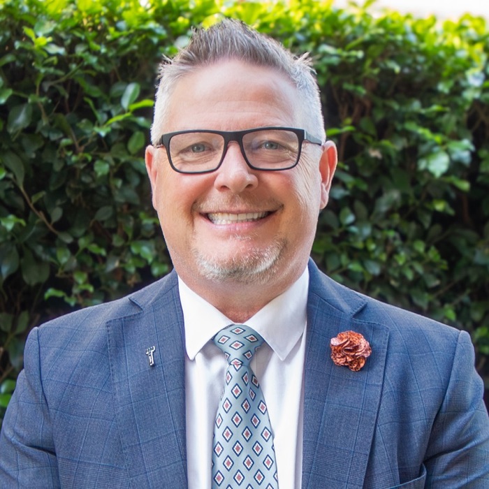 Robert Tulp, Ray White Manukau